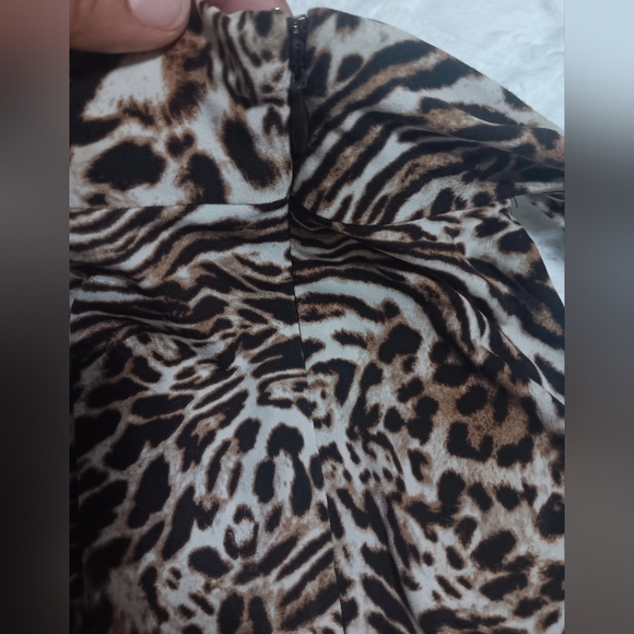 Michael Kors Animal Print Jumpsuit wide leg - Picture 8 of 9